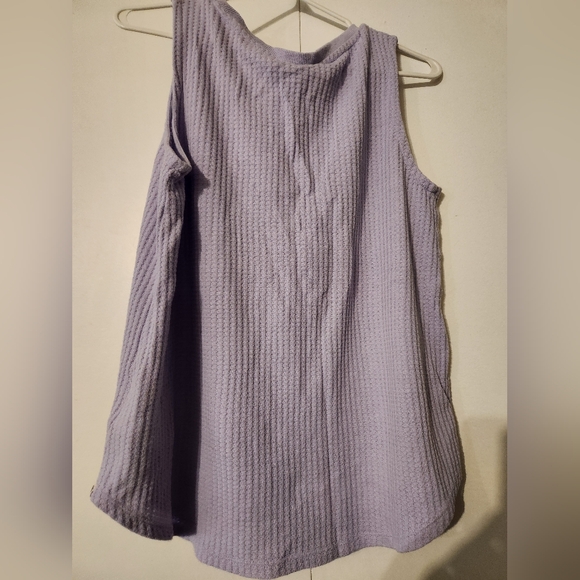 Roots waffle tank - Picture 2 of 3